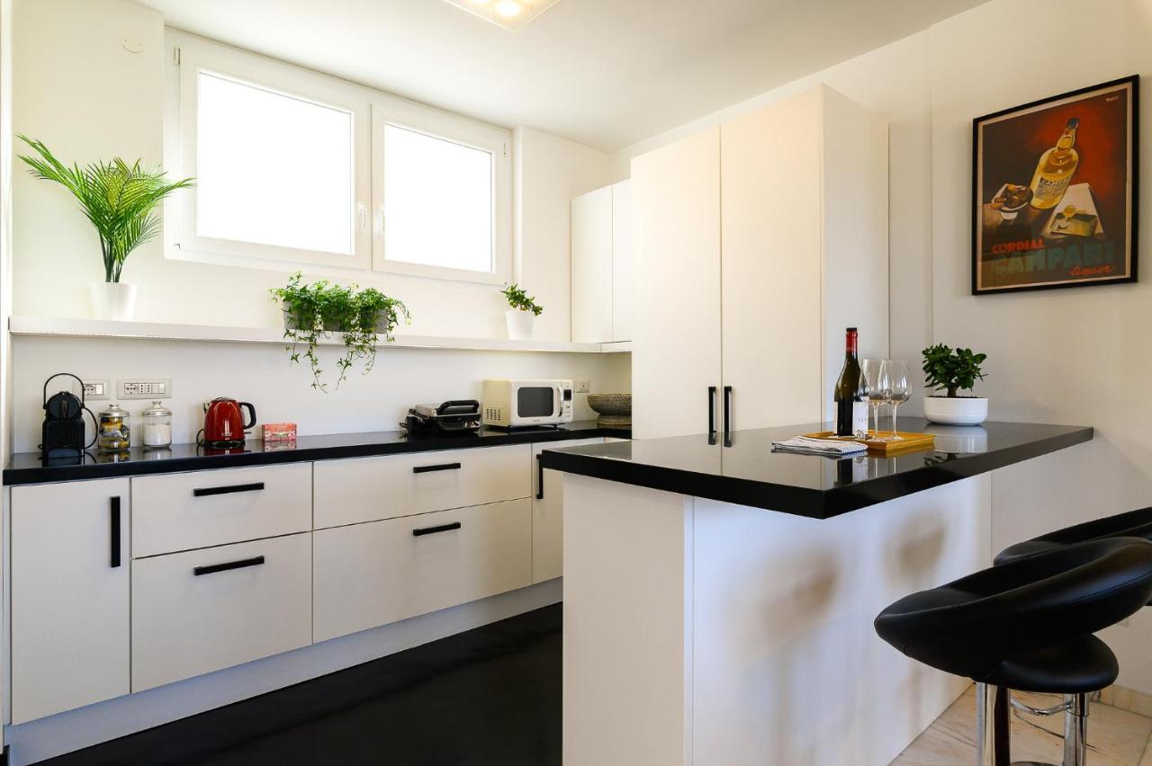 Peaceful Penthouse With Garage By Ndp Rent Apartamento Roma