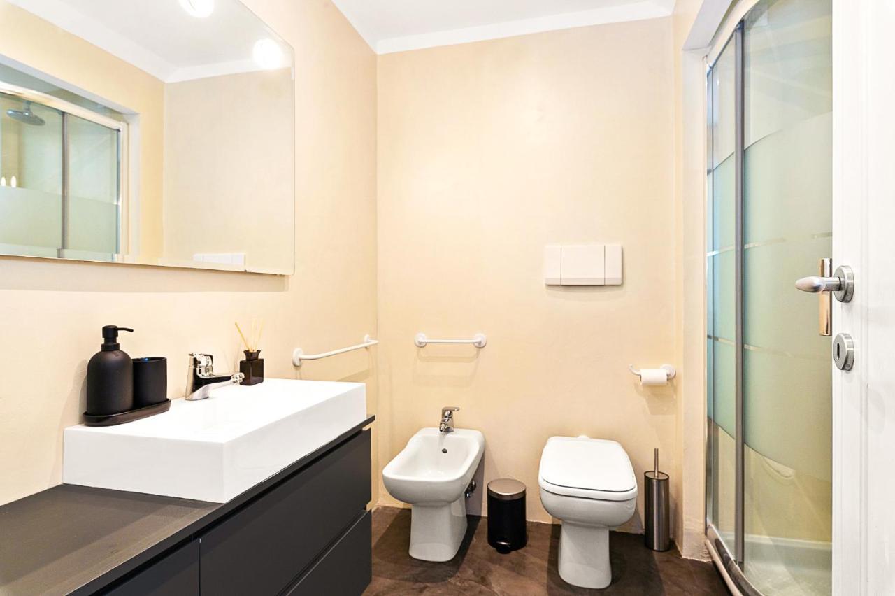 Peaceful Penthouse With Garage By Ndp Rent * Roma